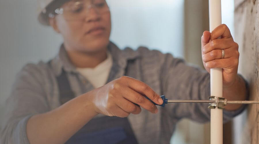 Professional sink repair in La Crosse, FL